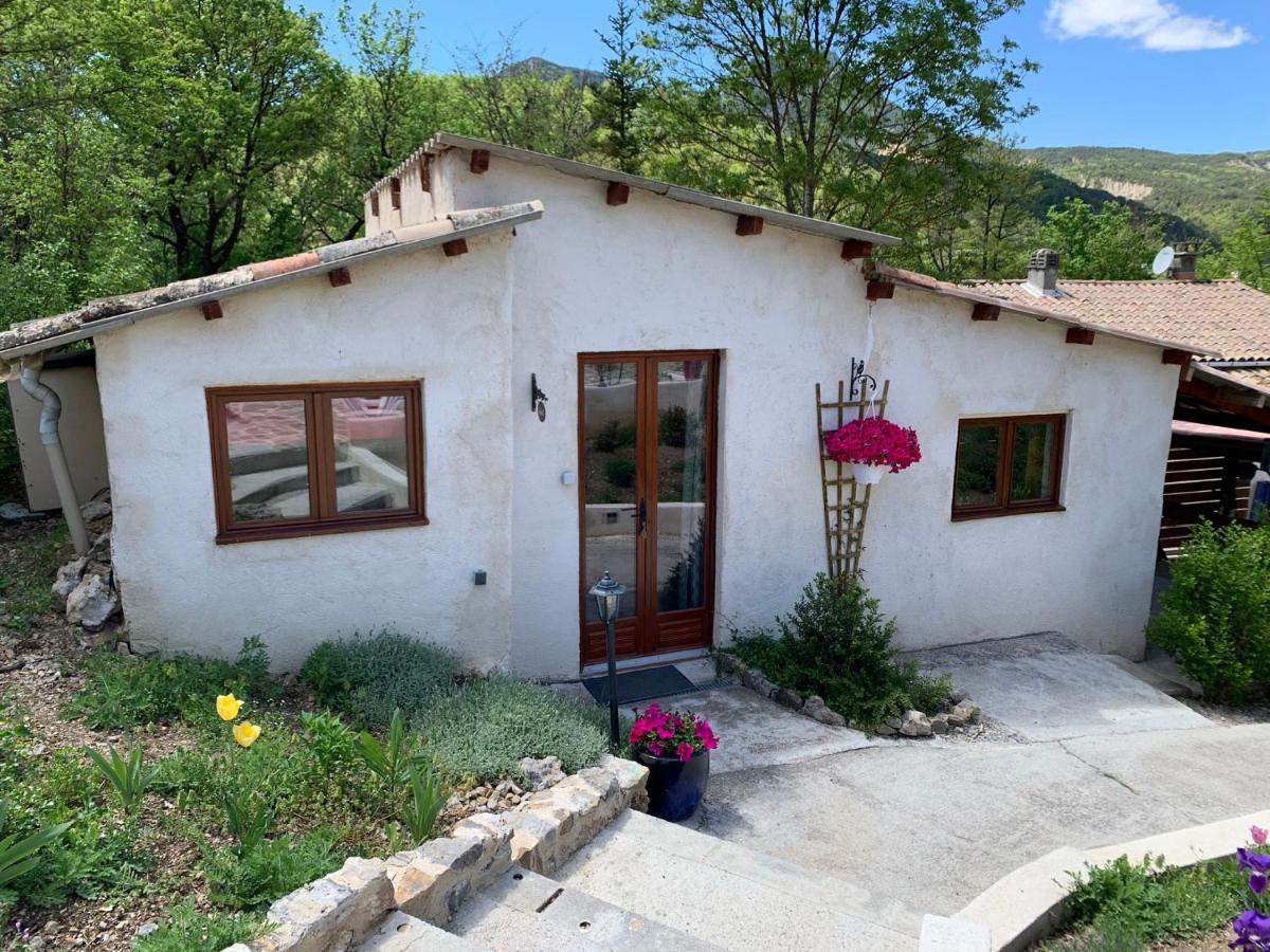 Maison Castellane Chambre D'Hotes B&B Zewnętrze zdjęcie